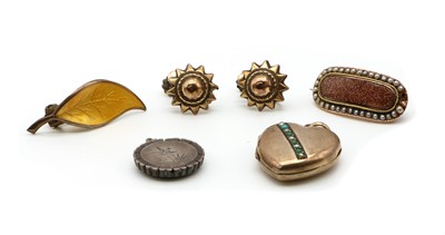 Lot 307 - A collection of jewellery