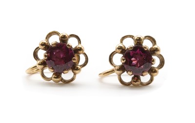 Lot 138 - A pair of 9ct gold single stone garnet earrings, by Cropp & Farr