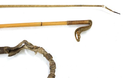 Lot 81 - A 9ct gold-capped riding whip
