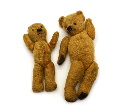 Lot 161 - An English mohair teddy bear