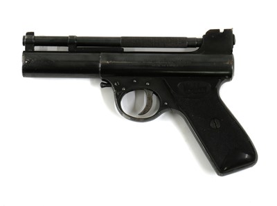 Lot 115 - A Webley & Scott Mk1 .177 over lever air pistol
