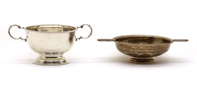 Lot 31 - An Art Deco silver Quaich or twin-handled bowl