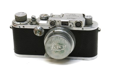 Lot 179 - A Leica III Rangefinder camera
