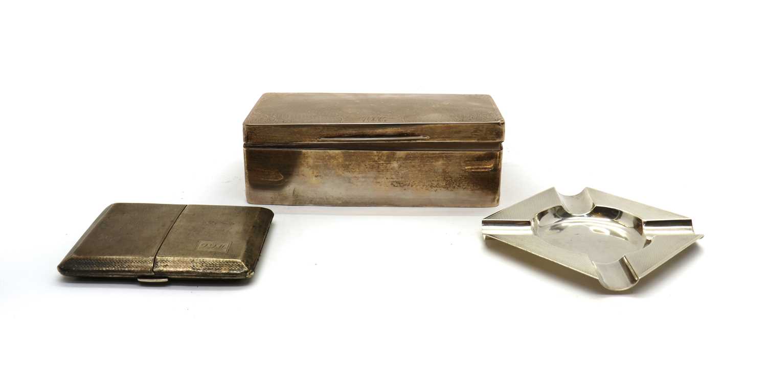 Lot 11 - A silver Mappin & Webb ashtray,