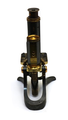 Lot 185 - A monocular microscope