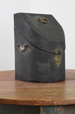 Lot 557 - A George III shagreen cutlery box