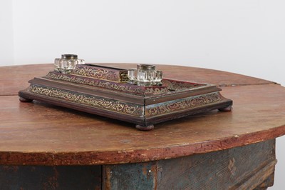 Lot 542 - A boulle work desk stand