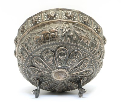 Lot 36 - An Indian silver bowl
