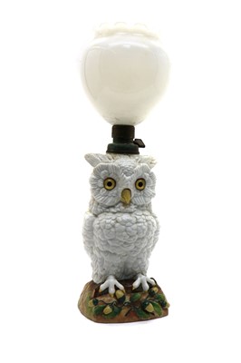 Lot 173 - A Staffordshire porcelain oil lamp