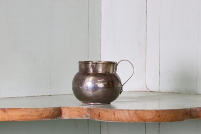 Lot 326 - A Charles II silver mug