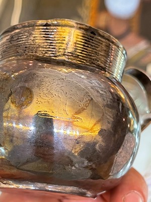 Lot 326 - A Charles II silver mug