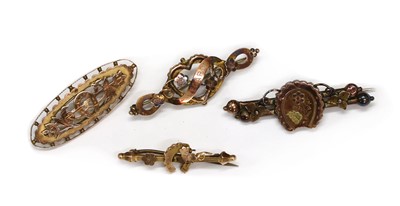 Lot 377 - A collection of jewellery