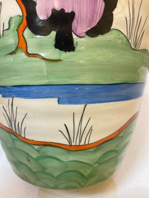 Lot 74 - A Clarice Cliff 'Yellow Japan' Isis jug