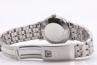 Lot 574 - A gentlemen's stainless steel Omega automatic bracelet watch