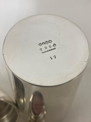 Lot 102 - An Art Deco silver-plated cocktail shaker