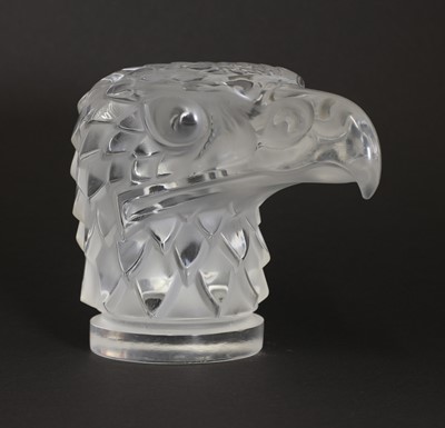 Lot 113 - A Lalique 'Tete d'Aigle' clear glass car mascot
