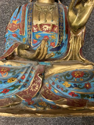 Lot 64 - A Chinese cloisonné guanyin