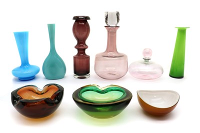 Lot 221 - A collection of Scandinavian and Italian glass