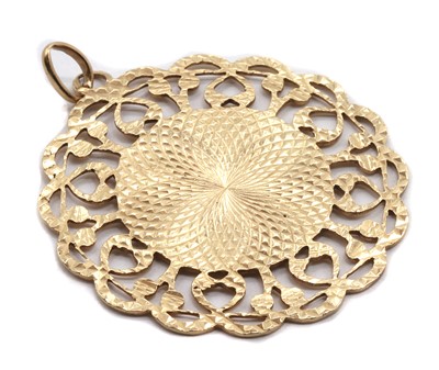 Lot 344 - An Italian gold pierced pendant