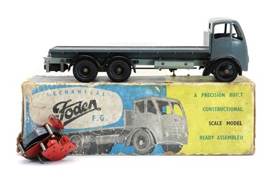 Lot 299 - A Shackleton Toy Mechanical Flatbed Foden
