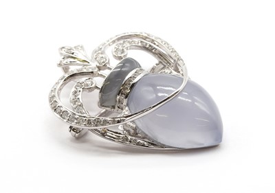 Lot 275 - A white gold chalcedony and diamond brooch/pendant