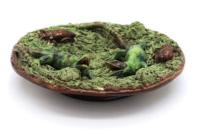 Lot 158 - A Mafra Caldas 'Palissy' style majolica charger