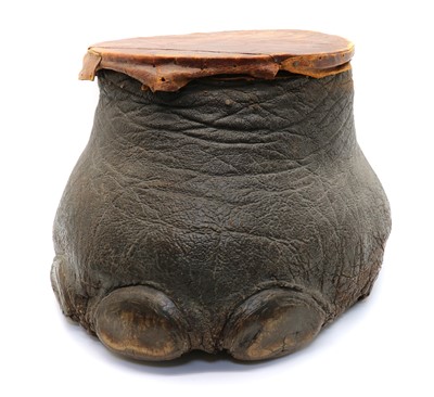 Lot 182 - A taxidermy African elephant footstool