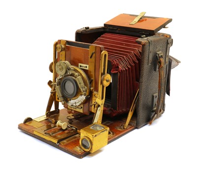 Lot 177 - A Sanderson quarter plate camera