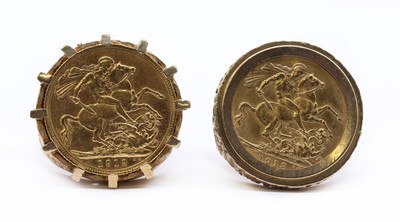 Lot 306 - Two sovereign rings