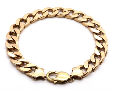 Lot 478 - A gentlemen's 9ct gold curb bracelet