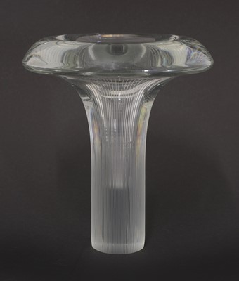 Lot 277 - An Iittala glass 'Tatti' vase