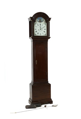 Lot 358 - A mahogany longcase clock