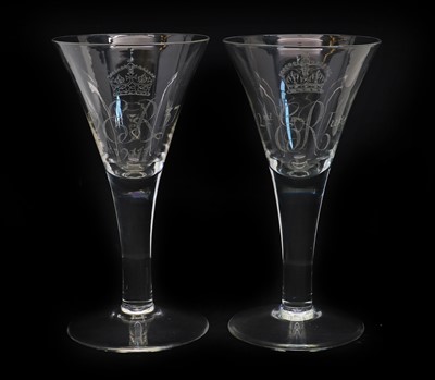 Lot 220 - A Whitefriars glass goblet