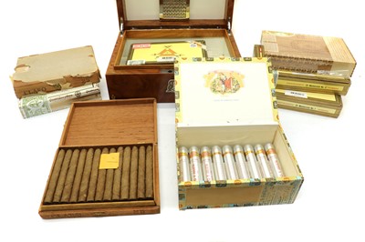 Lot 189 - A burr yew humidor