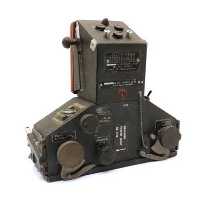 Lot 162 - An R88 Vulcan radar operator's camera