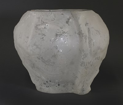 Lot 279 - A Murano glass vase