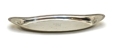 Lot 12A - A George III silver snuffer tray