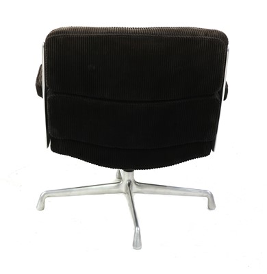 Lot 339 - An 'ES105' lounge chair