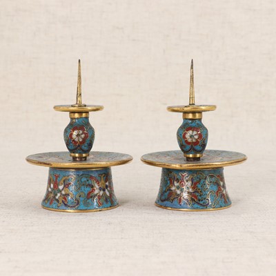 Lot 139 - A pair of Chinese cloisonné candlesticks