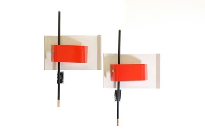 Lot 399 - A pair of Italian modernist 'Model 2020' wall sconces