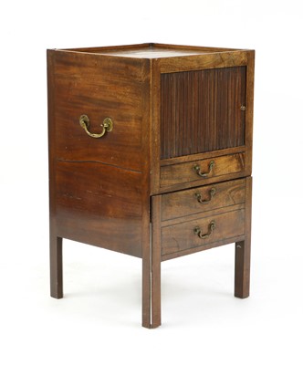 Lot 334 - A mahogany bedside commode