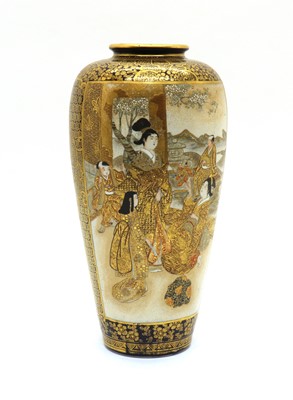 Lot 102 - A Japanese Satsuma ware vase