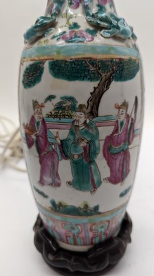 Lot 93 - A Chinese porcleain famille rose vase