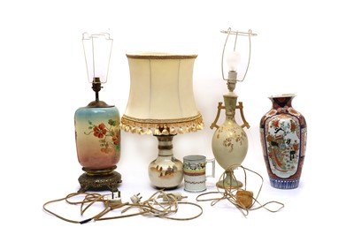 Lot 92 - A collection of table lamps