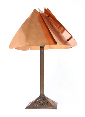 Lot 114 - An Arts and Crafts table lamp