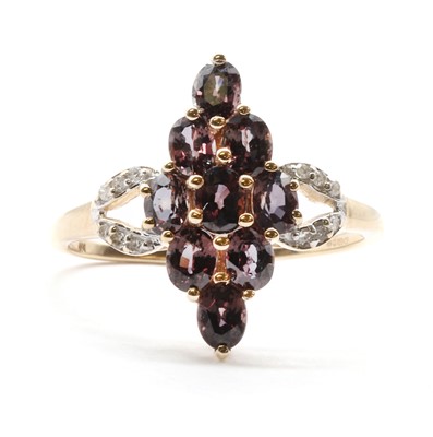 Lot 302 - A 9ct gold gem and diamond set ring