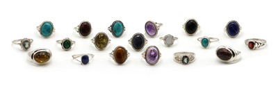 Lot 368 - A collection of silver rings