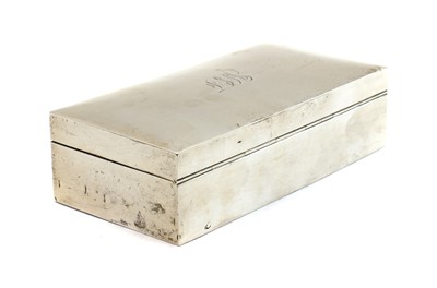 Lot 5 - A silver mounted cigarette box