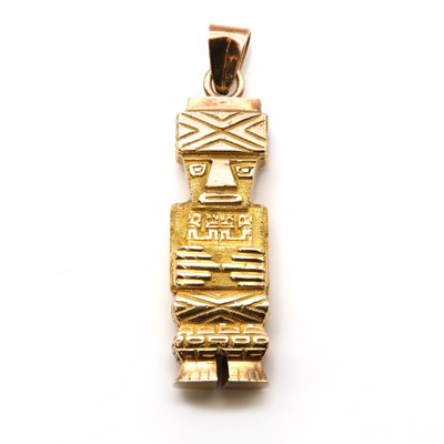 Lot 161 - A pre-Columbian style votive figure pendant