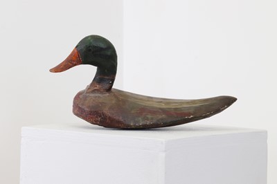 Lot 305 - A carved and painted wooden decoy duck